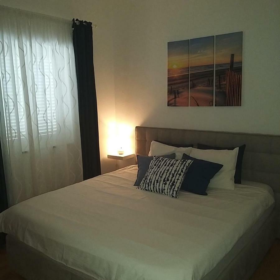 Apartment Antonija Повиле Экстерьер фото
